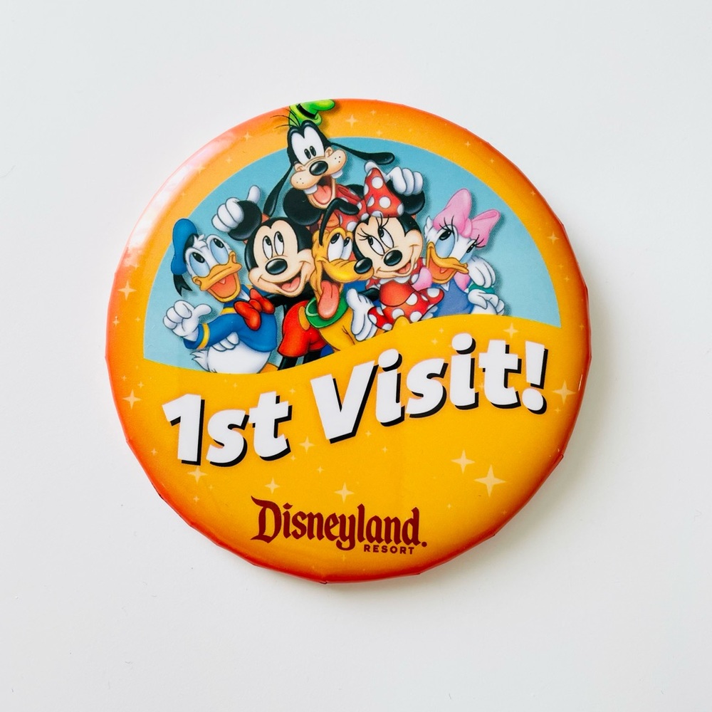 📍5/$20 Disneyland Mickey Minnie Pluto Goofy Donald Daisy “1st Visit” Pin Button